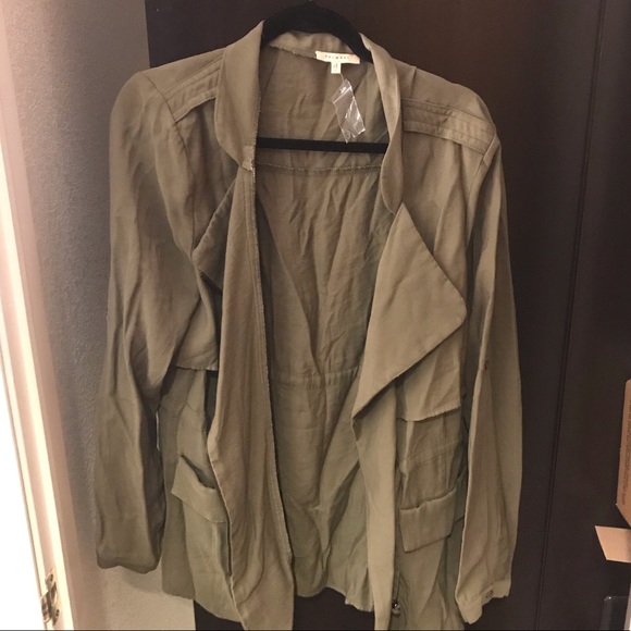 Green Jacket - Picture 2 of 3